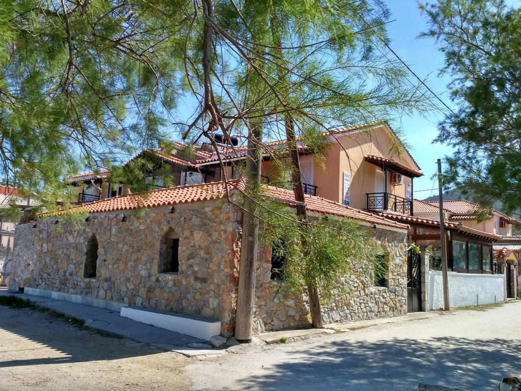 9 Musses Rooms-Studios Skala Mistegnon Exterior photo
